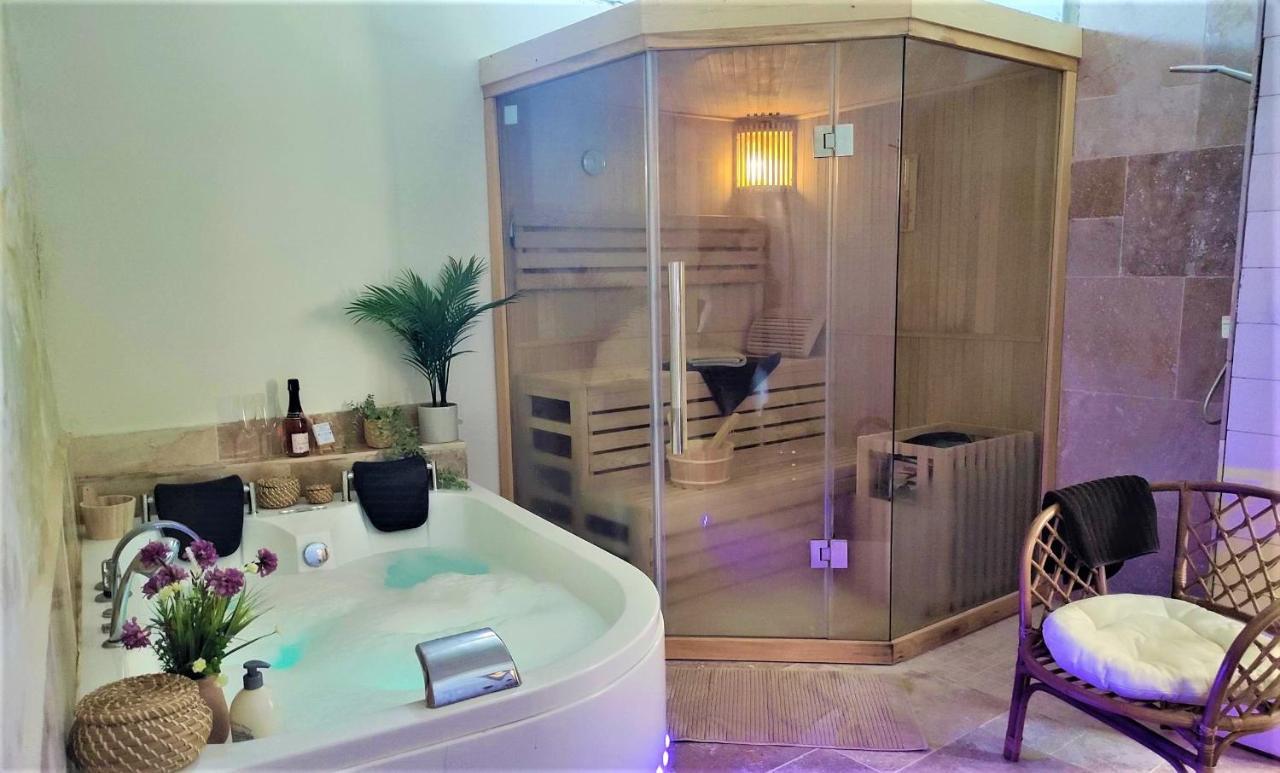 Detente Au Bord Du Loir - Spa Sauna - Gite 3 Les Roches-l'Eveque ภายนอก รูปภาพ